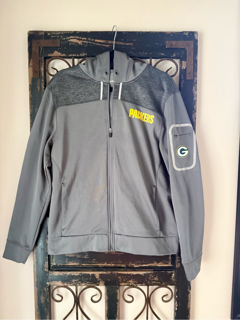 Gray Packers Fleece-Lined Zip Up Hoodie